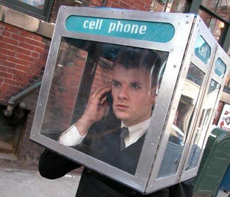 La cabine telephonique est de retour lol - cabine telephonique